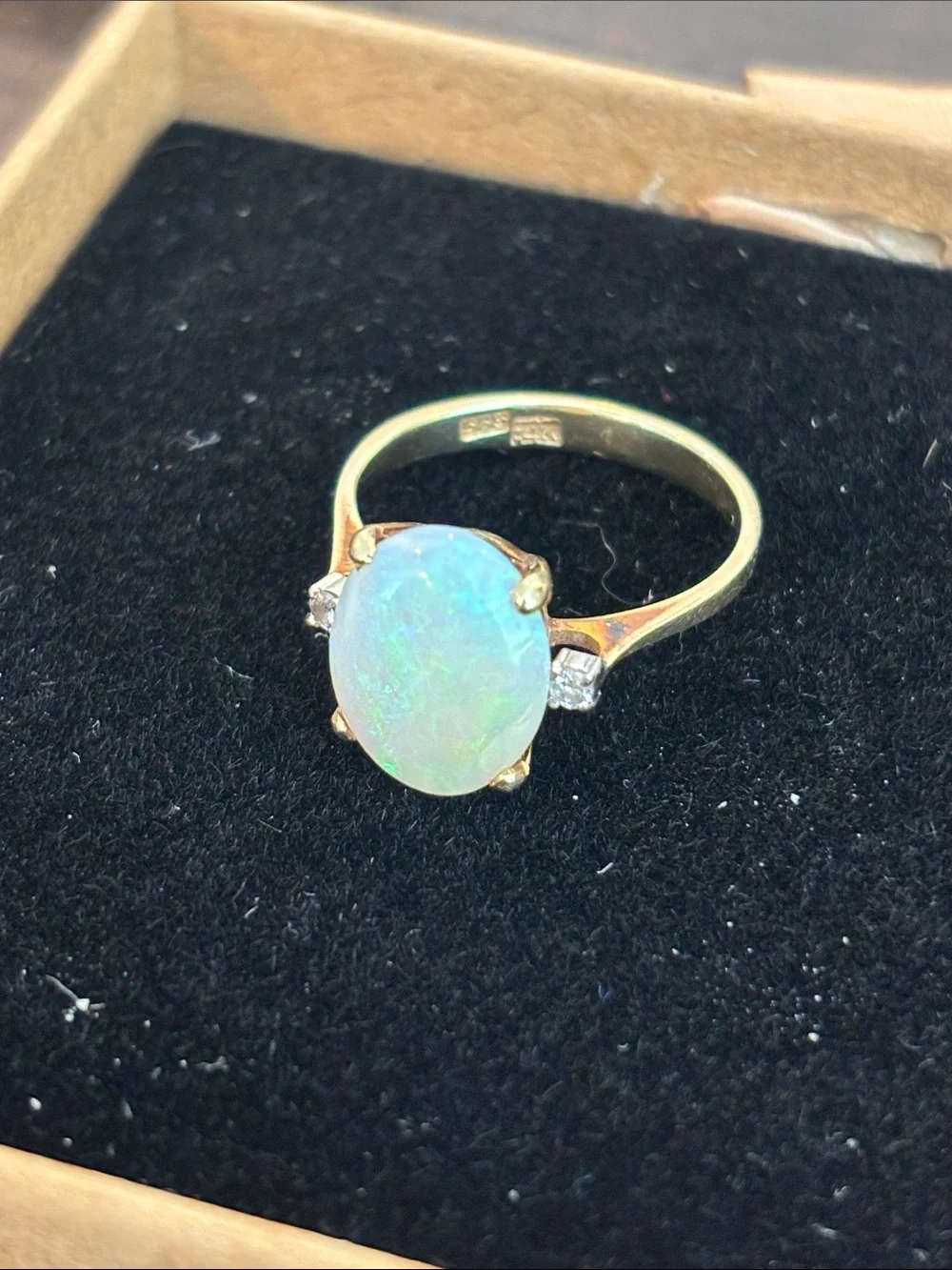 Vintage 14K Yellow Gold Oval Opal & Accent Stone Ring - Stamped 585